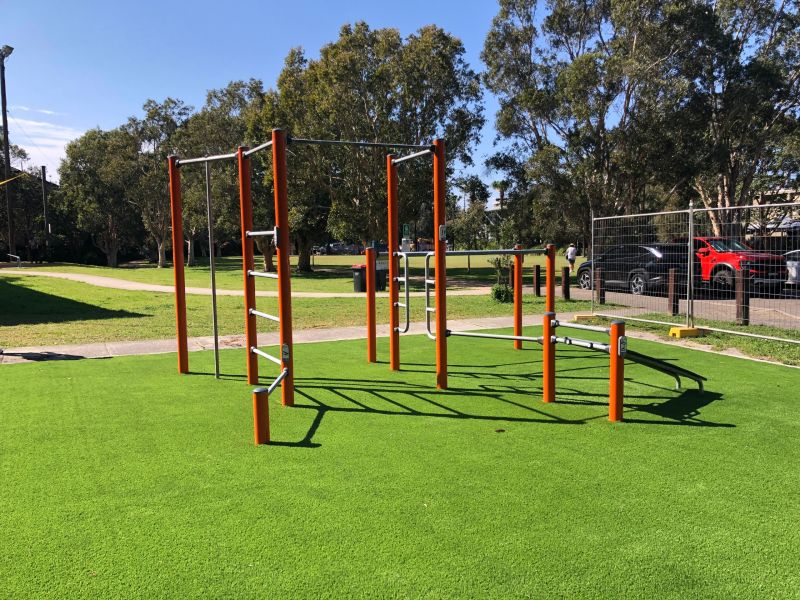 outdoor fitness bars on synthetic grass